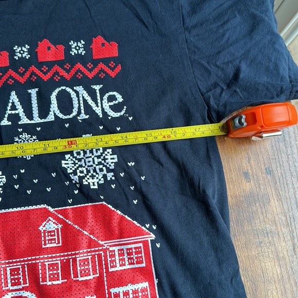 Home Alone licensed T-shirt size M - Picture 4 of 5